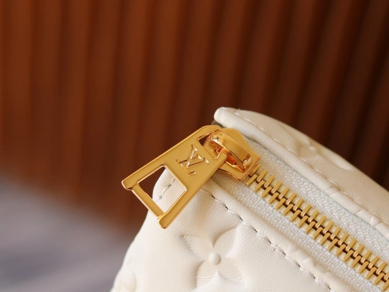 LV Satchel bags 4233H-2393