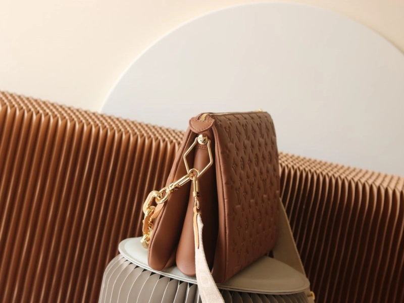 LV Satchel bags 4233H-2397