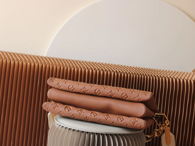 LV Satchel bags 4233H-2397