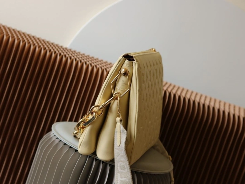 LV Satchel bags 4233H-2401