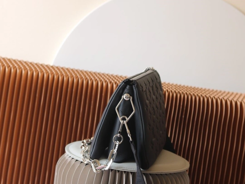 LV Satchel bags 4233H-2405