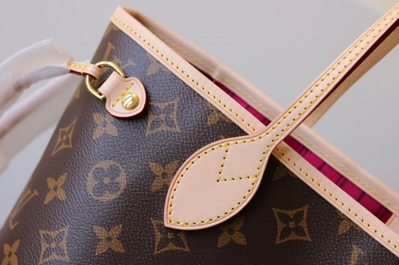 LV Shopping Bags 4233H-2412