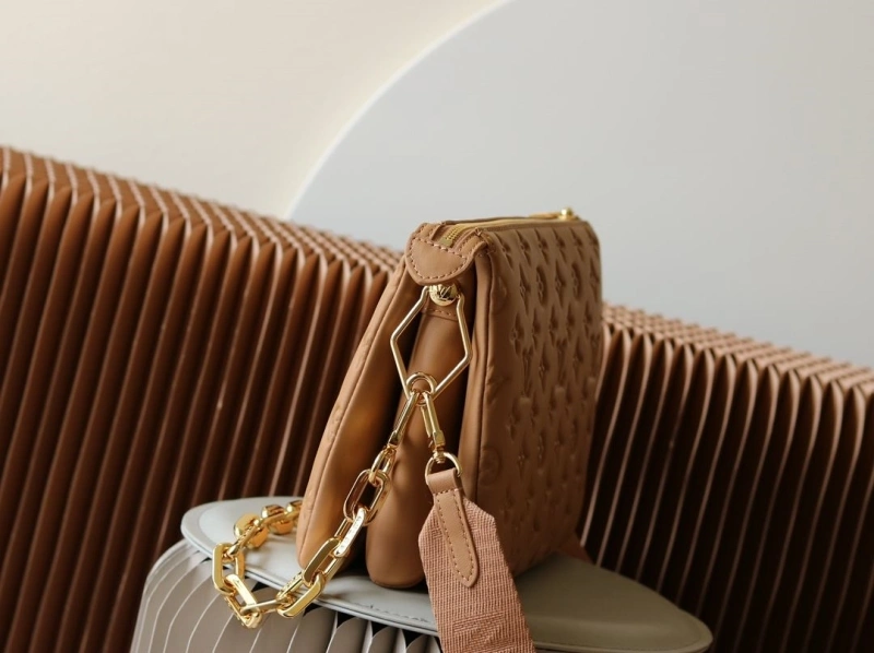 LV Satchel bags 4233H-2425
