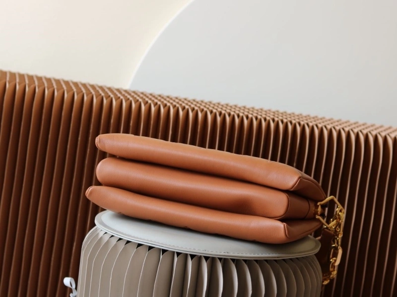 LV Satchel bags 4233H-2426