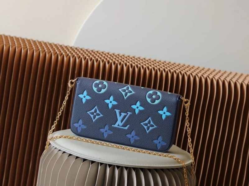 LV Satchel bags 4233H-2431