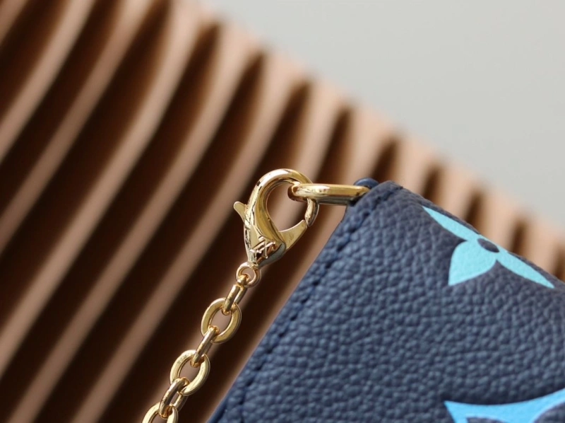 LV Satchel bags 4233H-2431