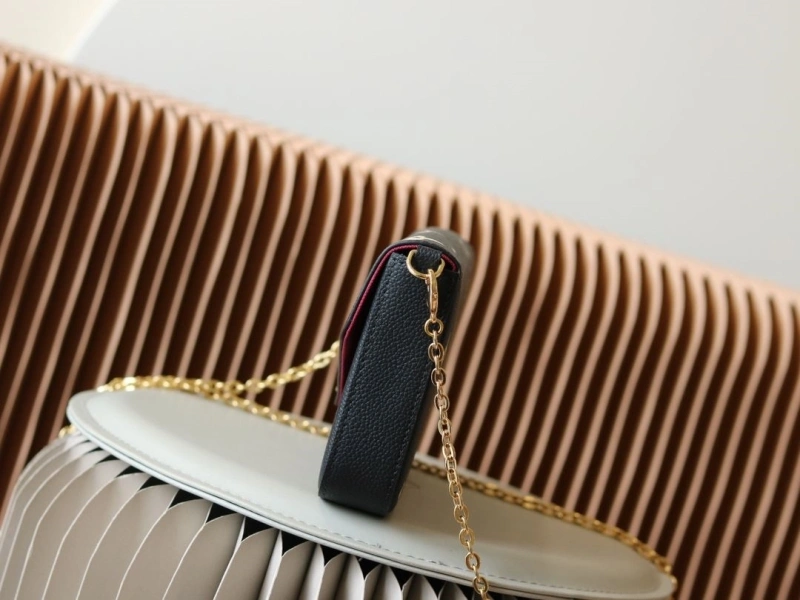 LV Satchel bags 4233H-2433