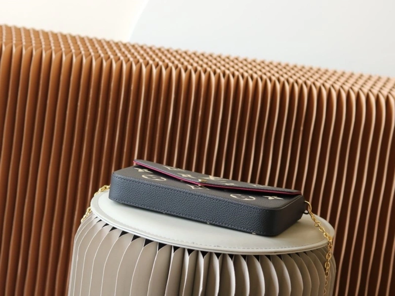 LV Satchel bags 4233H-2433