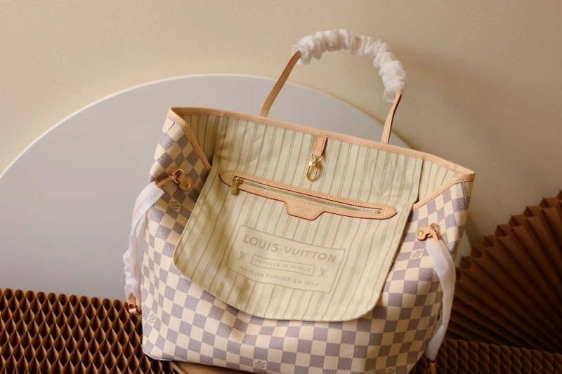 LV Shopping Bags 4233H-2444