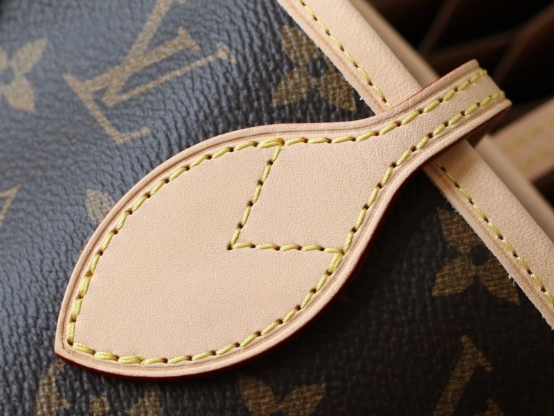 LV Shopping Bags 4233H-2451