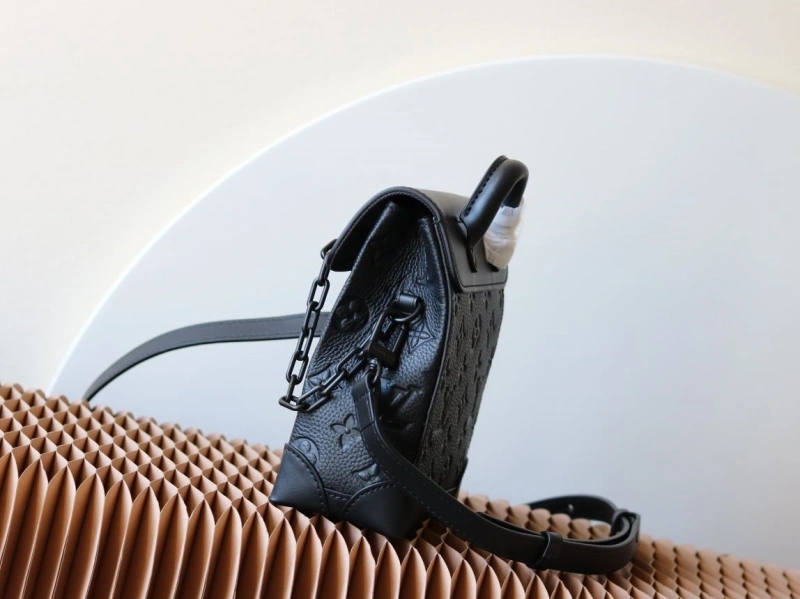 LV Satchel bags 4233H-2462