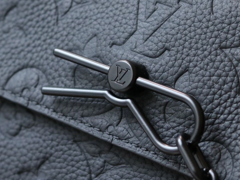 LV Satchel bags 4233H-2469