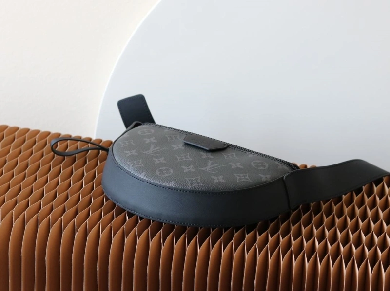 LV Satchel bags 4233H-2471