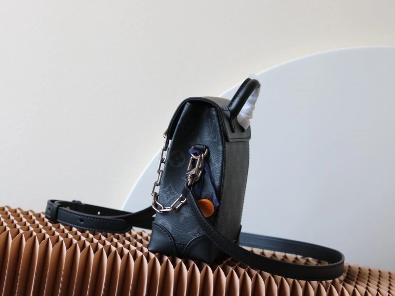 LV Backpacks 4233H-2478