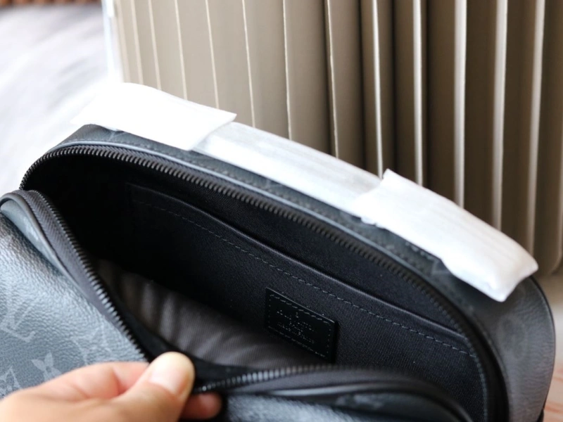 LV Satchel bags 4233H-2485