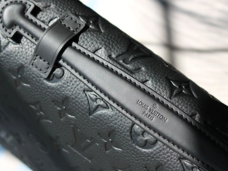 LV Satchel bags 4233H-2489