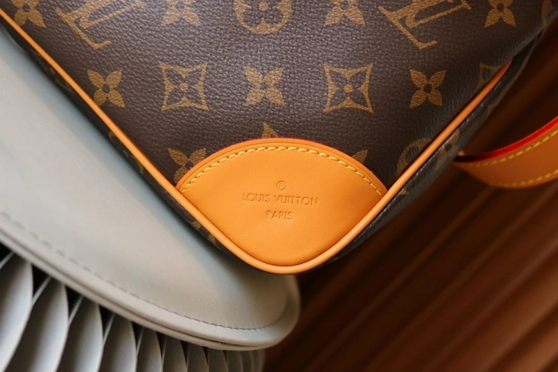 LV Top Handle Bags 4233H-2494