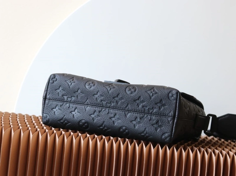 LV Satchel bags 4233H-2504