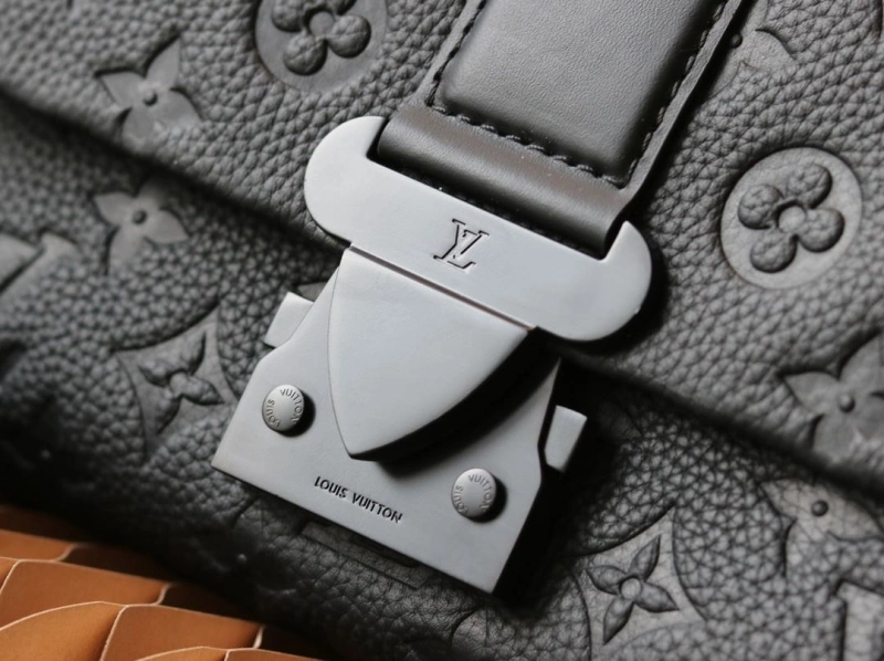 LV Satchel bags 4233H-2504