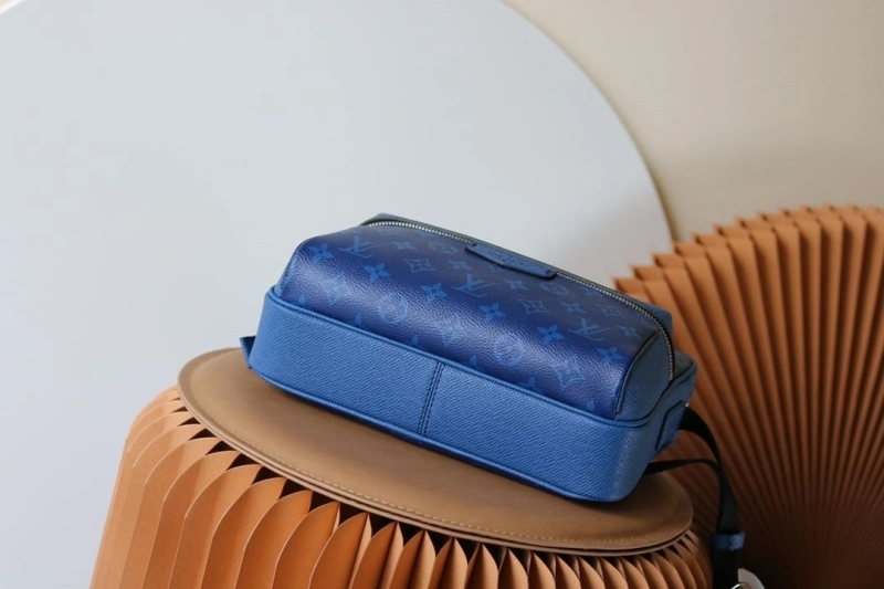 LV Satchel bags 4233H-2510