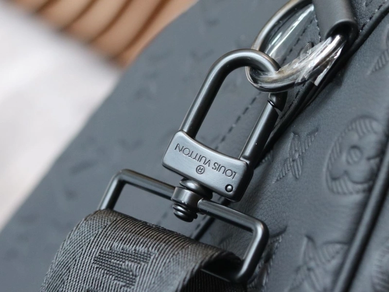 LV Travel Bags 4233H-2512