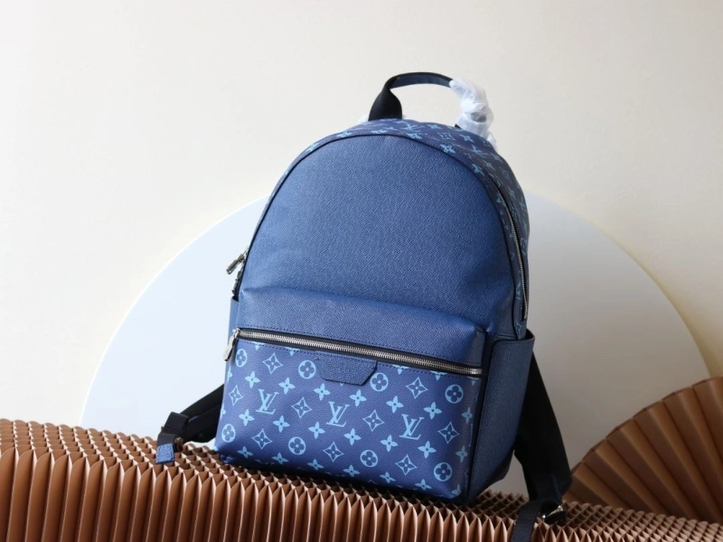 LV Backpacks 4233H-2524