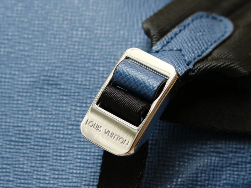 LV Backpacks 4233H-2524