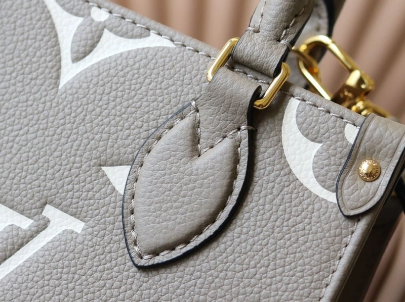 LV Shopping Bags 4233H-2541