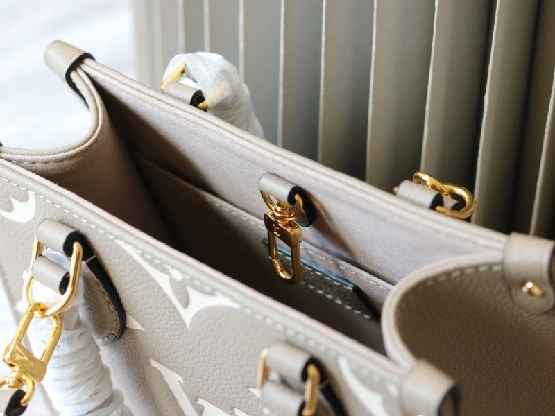 LV Shopping Bags 4233H-2541