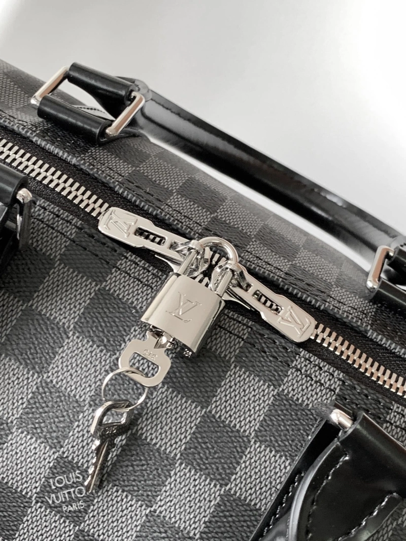 LV Travel Bags 4233H-2546