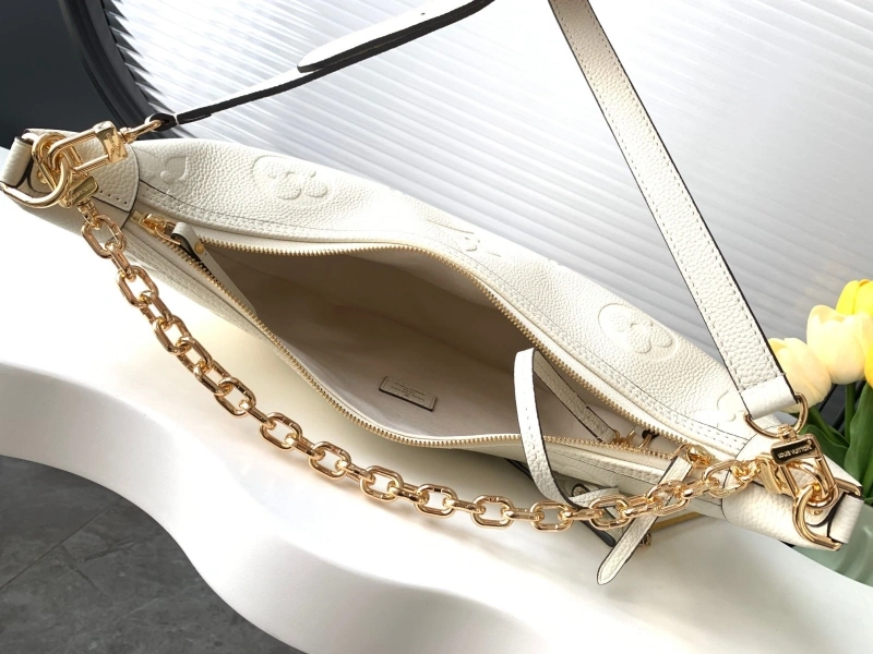 LV Satchel bags 4233H-2562