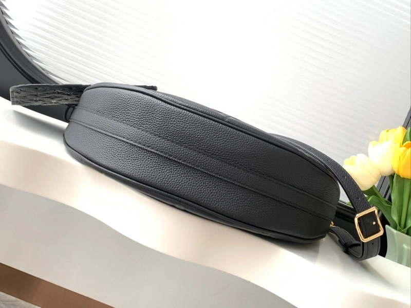 LV Satchel bags 4233H-2563