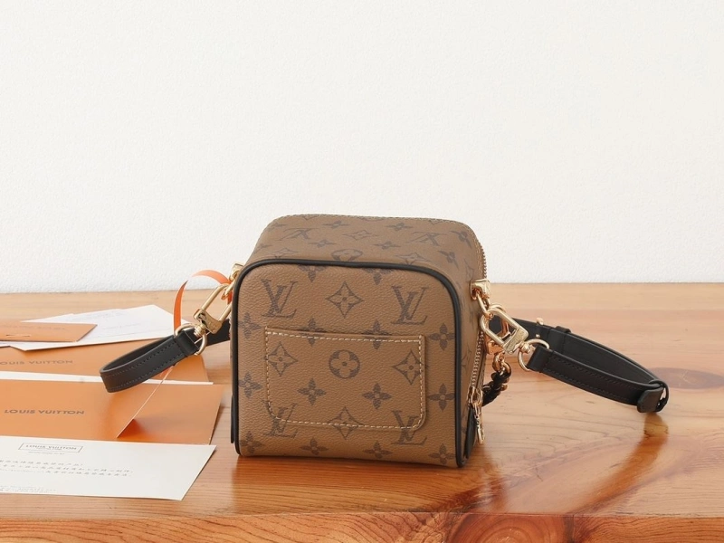 LV Box Bags 4233H-2586
