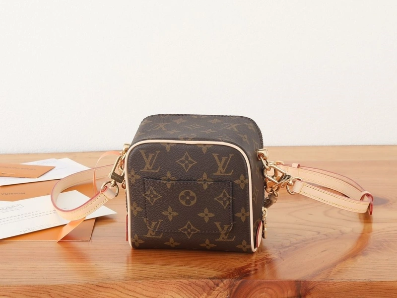 LV Box Bags 4233H-2587