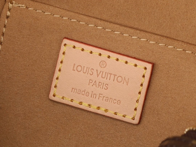LV Box Bags 4233H-2587