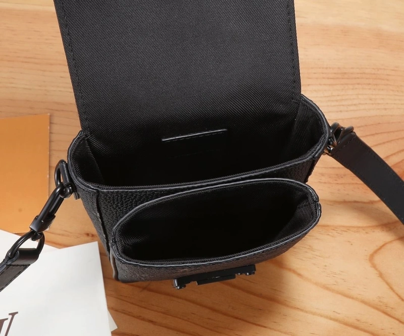 LV Satchel bags 4233H-2595