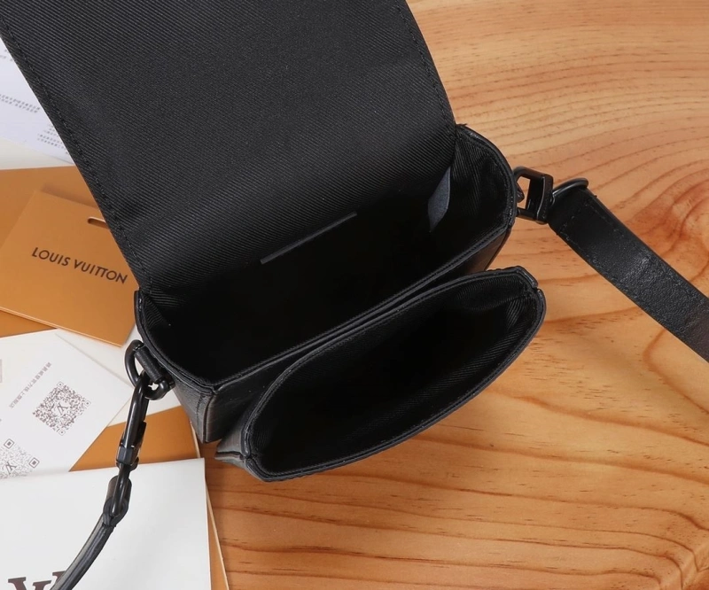 LV Satchel bags 4233H-2596