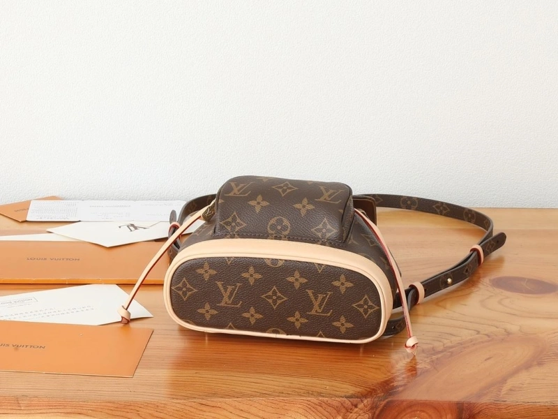 LV Backpacks 4233H-2603