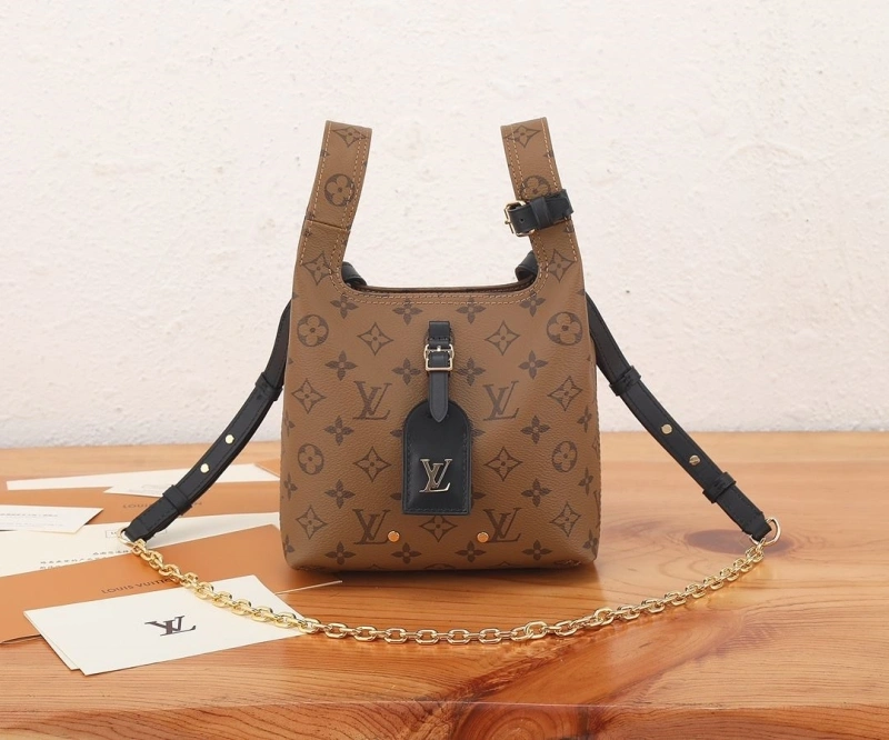 LV Shopping Bags 4233H-2624