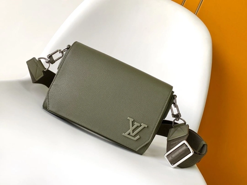 LV Satchel bags 4233H-2639