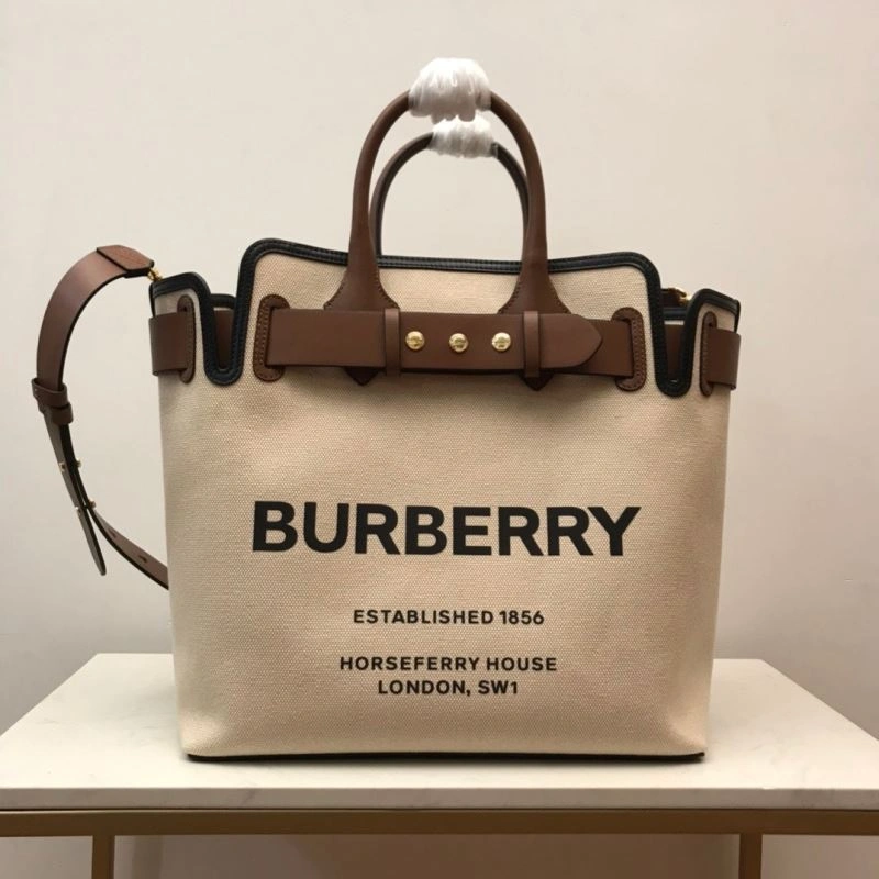 Burberry Shopping Bags 4237C-0052