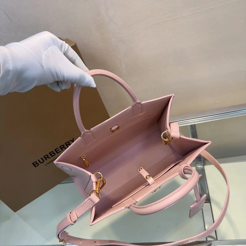 Burberry Shopping Bags 4237C-0054