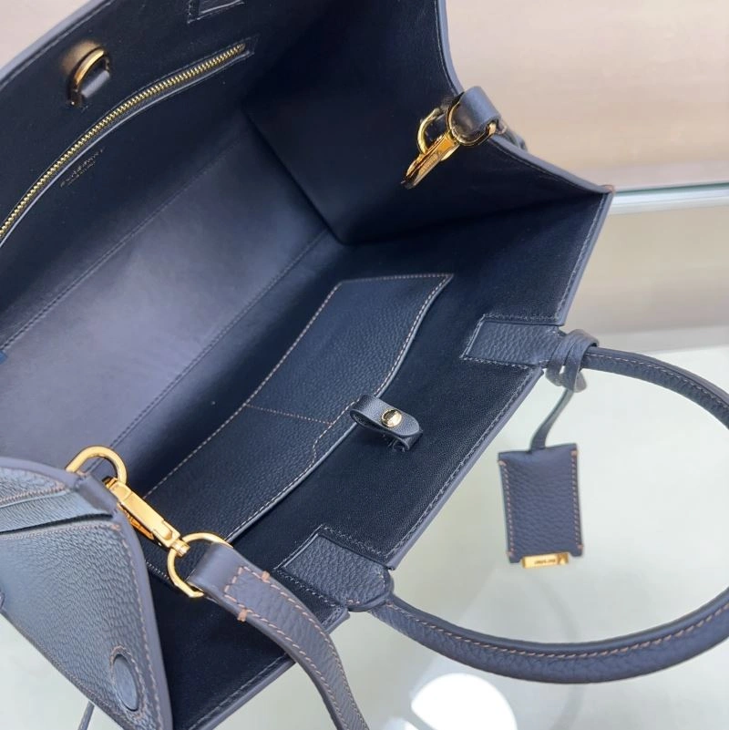 Burberry Shopping Bags 4237C-0071