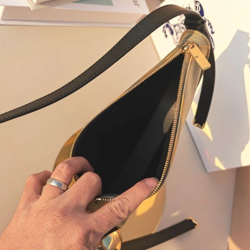 Burberry Top Handle Bags 4237C-0087