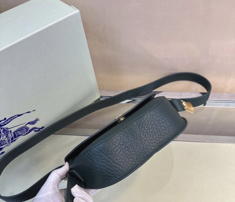 Burberry Top Handle Bags 4237C-0105