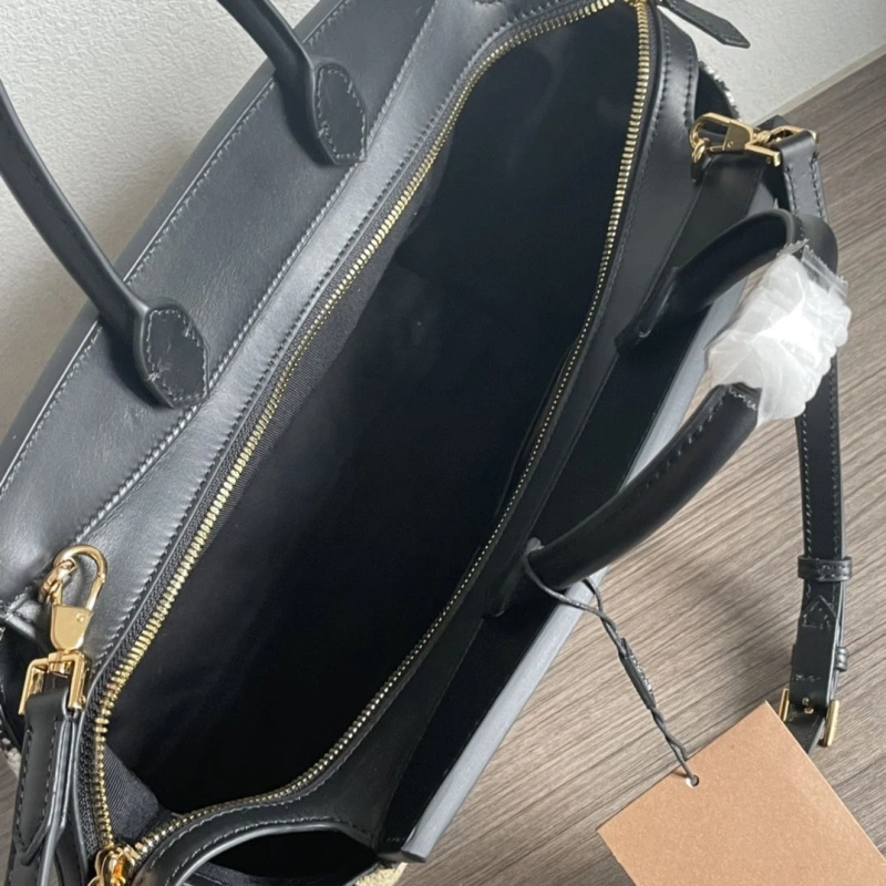 Burberry Top Handle Bags 4237F-0069