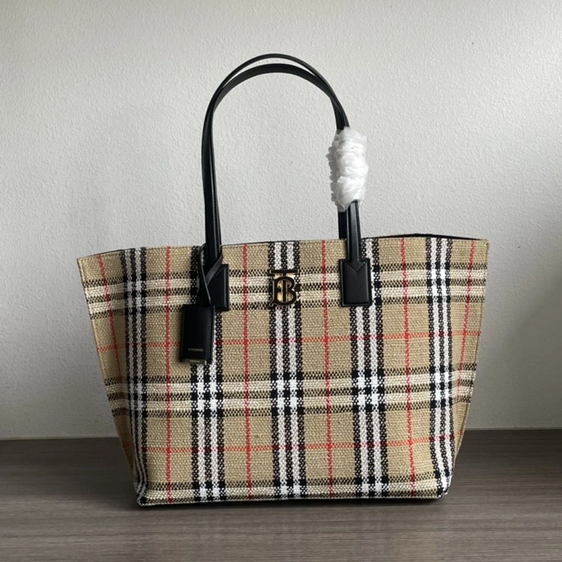 Burberry Shopping Bags 4237F-0070