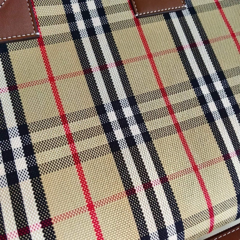 Burberry Shopping Bags 4237F-0091