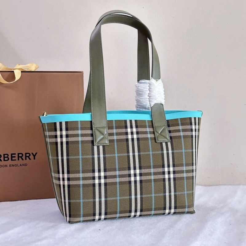 Burberry Shopping Bags 4237F-0094