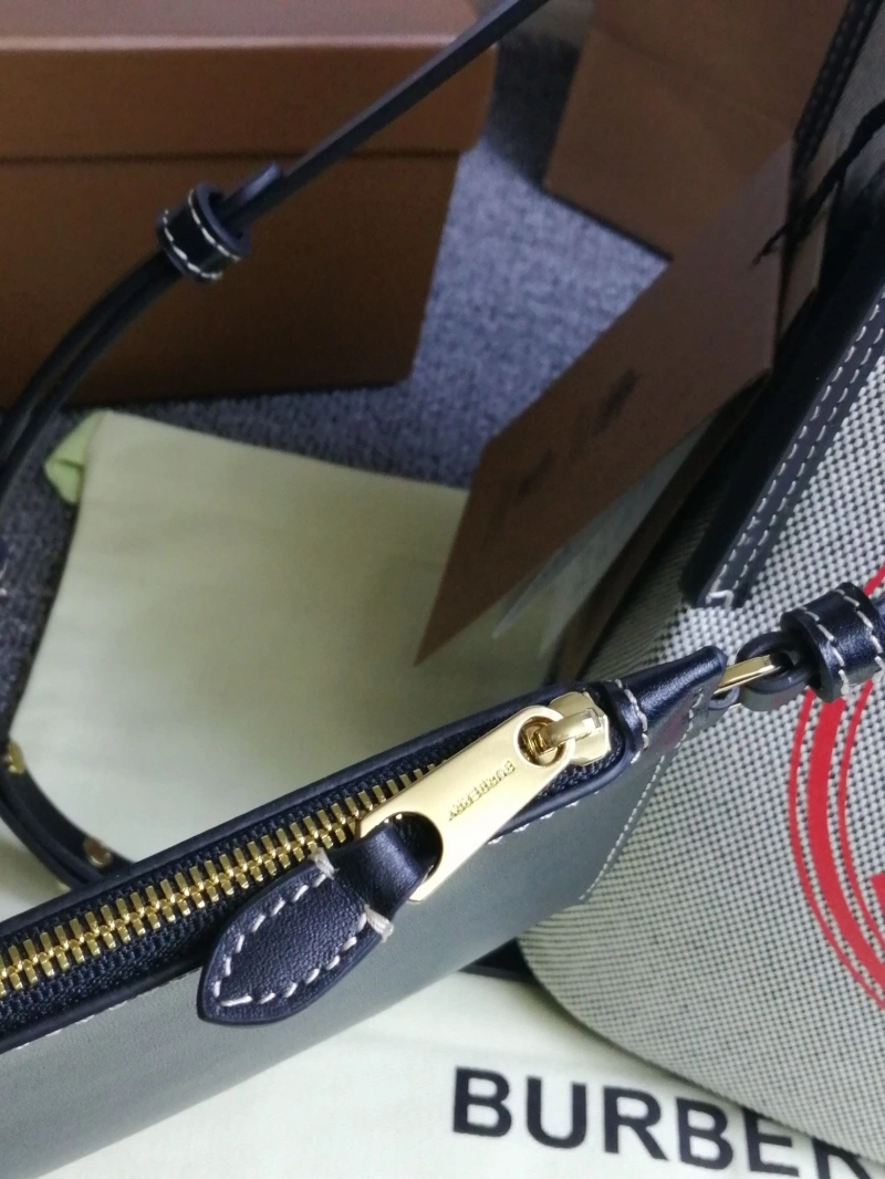 Burberry Bucket Bags 4237F-0097